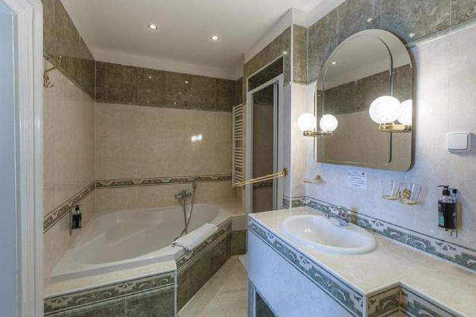 Imagen de la habitación del Hotel Klarinn. Foto 6