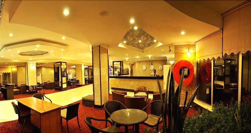 Imagen de los interiores del Hotel Klas Dom - All Inclusive. Foto 12