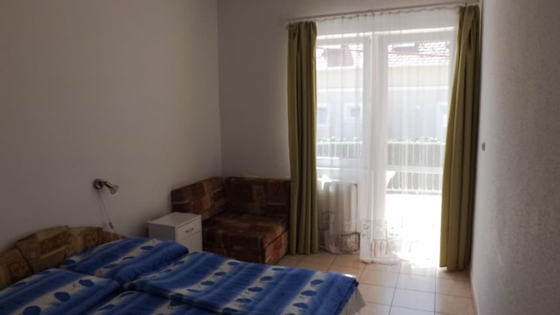 Imagen general del Hotel Klassz Apartmanh&aacute;z. Foto 1
