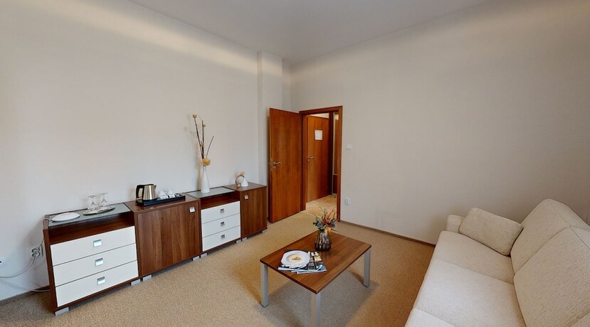 Imagen de la habitación del Hotel Klaudia\'s and Restaurant. Foto 15