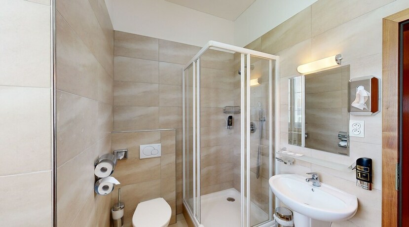 Imagen de la habitación del Hotel Klaudia\'s and Restaurant. Foto 18