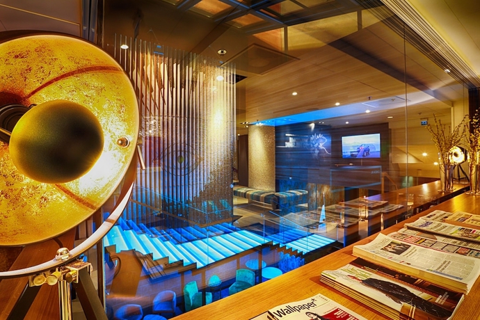 Imagen de los interiores del Hotel Klaus K. Foto 19