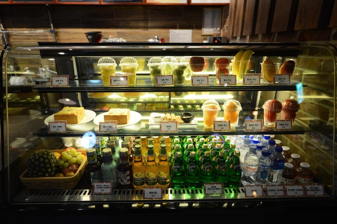 Imagen del bar/restaurante del Hotel Klaven Hotel Myeongdong City Hall. Foto 3