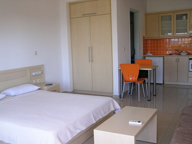 Imagen de la habitación del Hotel Kleanthi Studios. Foto 19