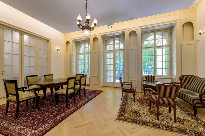 Imagen de los interiores del Hotel Klebelsberg Kastély. Foto 17