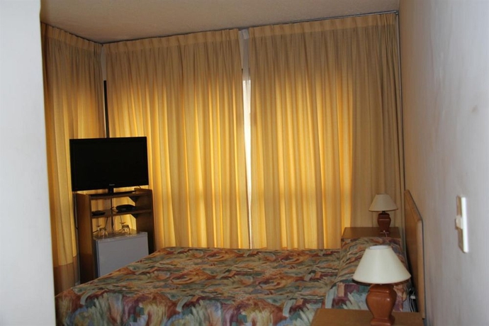 Imagen de la habitación del Hotel Klee. Foto 6