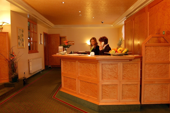 Imagen de los interiores del Hotel Kleefelder Hof. Foto 14