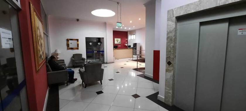 Imagen de los interiores del Hotel Klein Ville Esteio Express Br. Foto 17