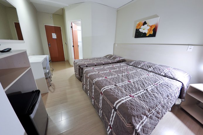 Imagen de la habitación del Hotel Klein Ville Inn. Foto 10