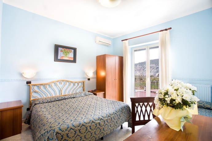 Imagen de la habitación del Hotel Klein Wien. Foto 11