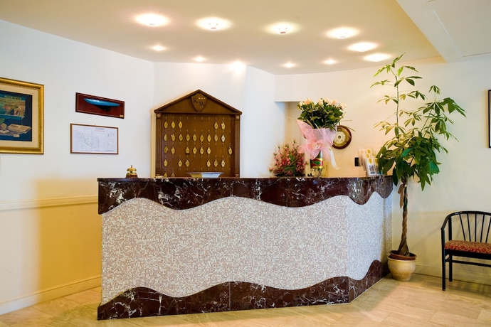 Imagen de los interiores del Hotel Klein Wien. Foto 18