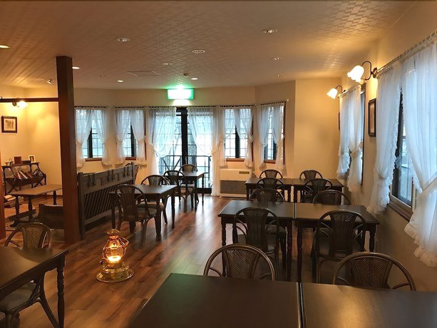 Imagen del bar/restaurante del Hotel Kleines Sch&ouml;ner Berg. Foto 3