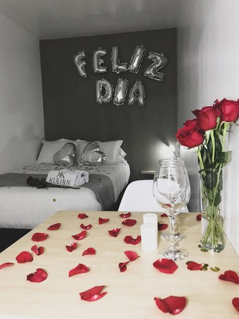 Imagen de la habitación del Hotel Kleinn Bogot&aacute;. Foto 7