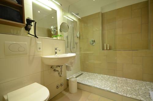 Imagen de la habitación del Hotel Kleins Wiese. Foto 5