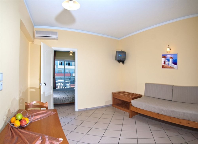 Imagen de los interiores del Hotel Kleoniki Mare. Foto 9