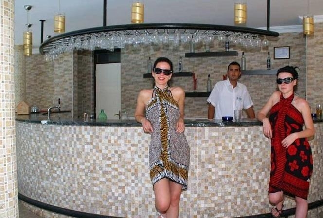 Imagen general del Hotel Kleopatra Ada Beach. Foto 2