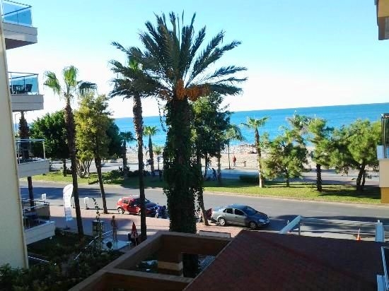Imagen general del Hotel Kleopatra Ada Beach. Foto 7