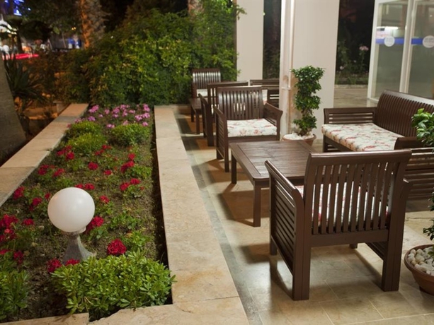 Imagen general del Hotel Kleopatra Aytur Apart. Foto 1