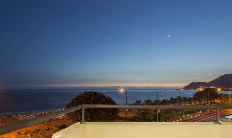 Imagen general del Hotel Kleopatra Beach - All Inclusive. Foto 3