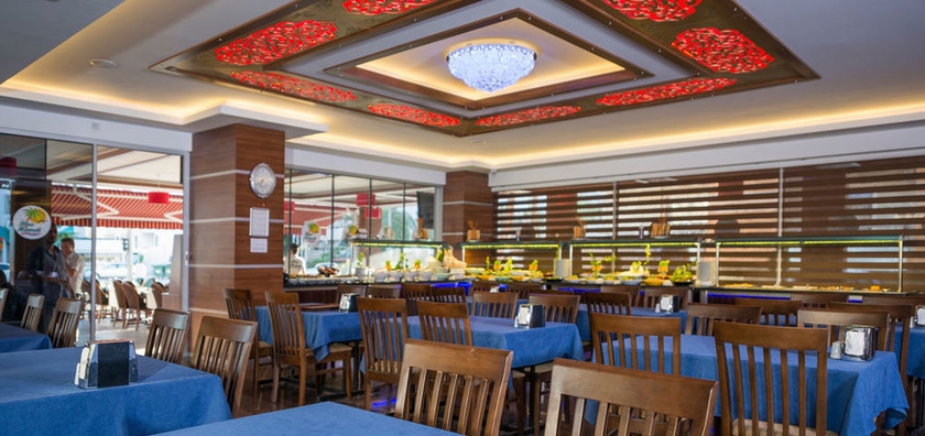 Imagen del bar/restaurante del Hotel Kleopatra Blue Hawaii. Foto 4