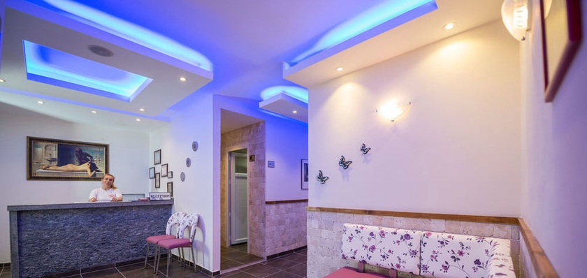 Imagen de los interiores del Hotel Kleopatra Blue Hawaii. Foto 14