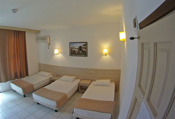 Imagen de la habitación del Hotel Kleopatra Carina. Foto 13