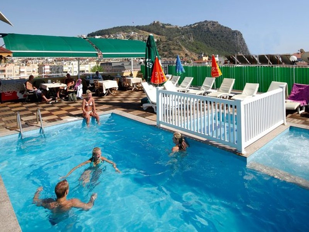 Imagen general del Hotel Kleopatra. Foto 4