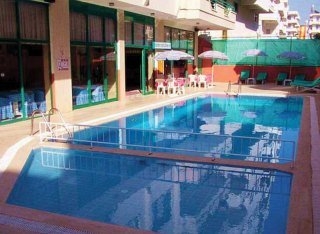 Imagen de la piscina del Hotel Kleopatra Gondola. Foto 10