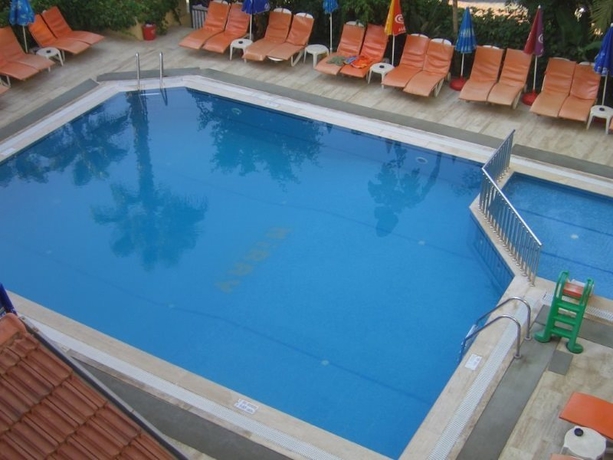 Imagen general del Hotel Kleopatra Miray. Foto 12