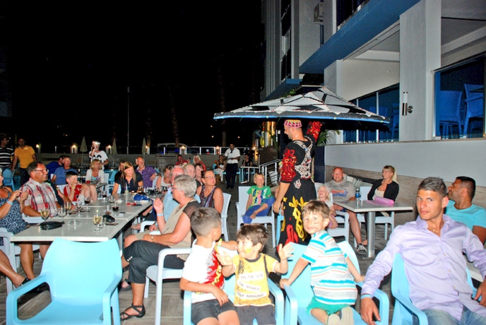 Imagen general del Hotel Kleopatra Ramira - All Inclusive. Foto 2