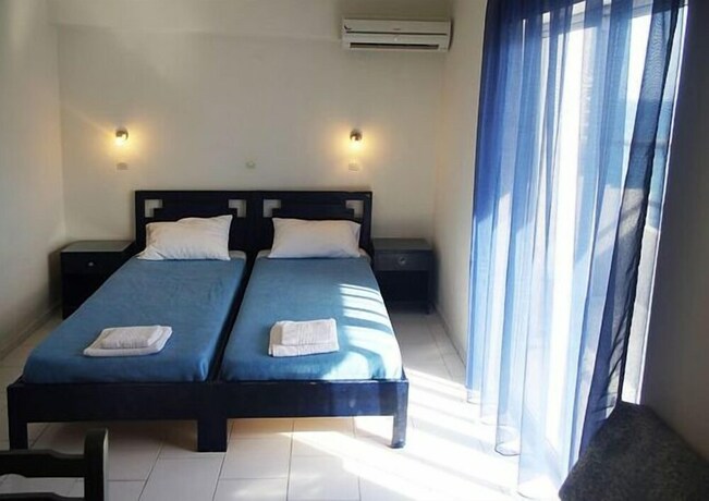 Imagen de la habitación del Hotel Klery Studios. Foto 36