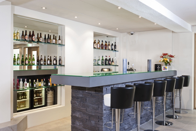 Imagen de los interiores del Hotel Klettur. Foto 12