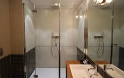 Imagen de la habitación del Hotel Klick. Foto 4
