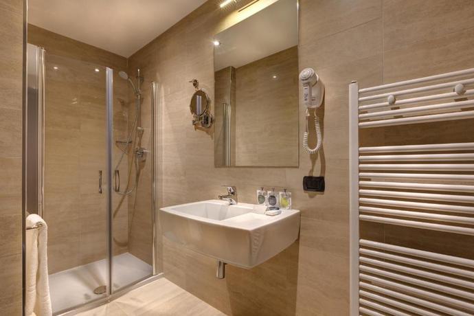 Imagen de la habitación del Hotel Klima Milano Fiere. Foto 18