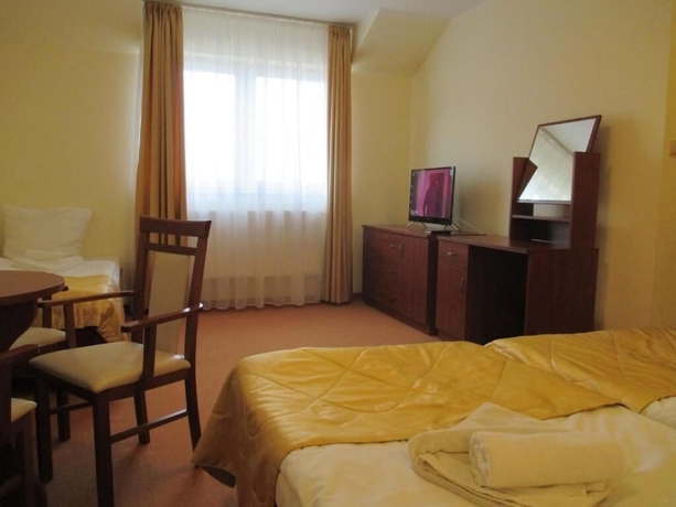Imagen de la habitación del Hotel Klinika Mlodosci Medical SPA. Foto 12