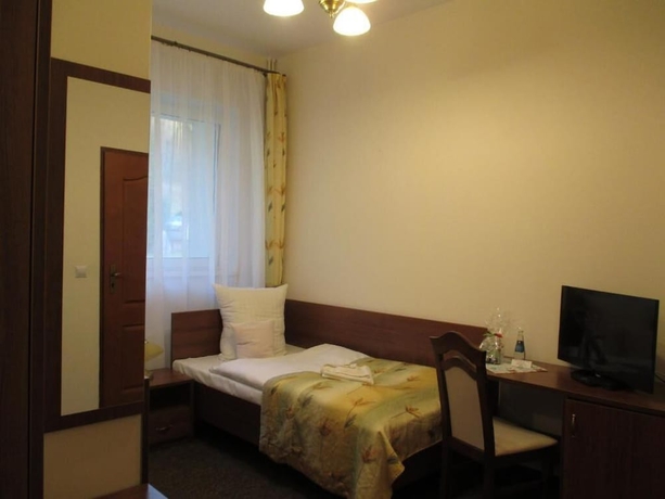 Imagen de la habitación del Hotel Klinika Mlodosci Medical SPA. Foto 15