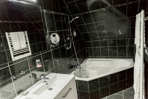 Imagen de la habitación del Hotel Klokkenhof. Foto 13