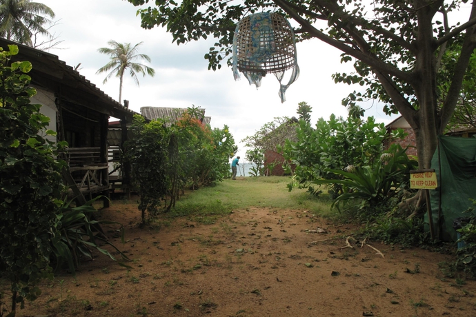 Imagen de los exteriores del Hotel Klong Jark Bungalow. Foto 12