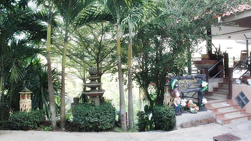 Imagen de los exteriores del Hotel Klong Sai Hills Resort. Foto 16