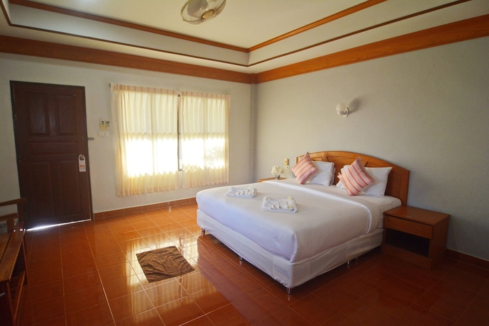 Imagen de la habitación del Hotel Klongdao Beach Resort. Foto 8