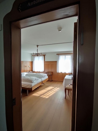 Imagen de la habitación del Hotel Kloster Dornach. Foto 6