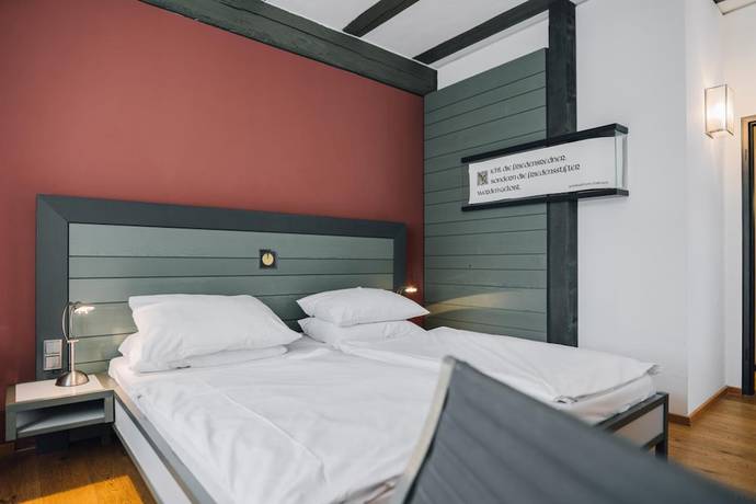 Imagen de la habitación del Hotel Kloster Eberbach. Foto 17