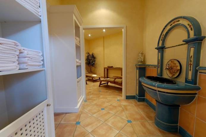 Imagen de la piscina del Hotel Kloster Hirsau. Foto 20