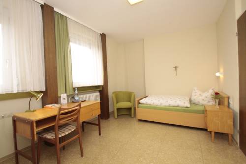 Imagen de la habitación del Hotel Kloster Maria Hilf B&uuml;hl. Foto 7