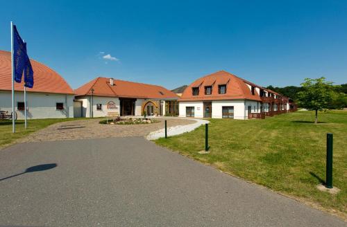 Imagen general del Hotel Kloster Nimbschen 4 Sterne. Foto 1