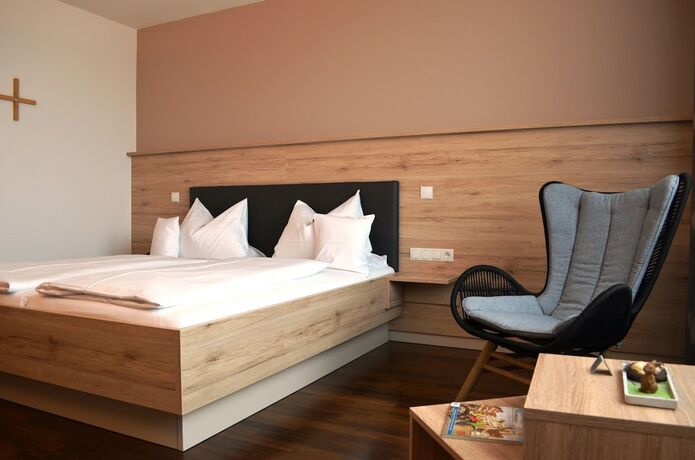 Imagen de la habitación del Hotel Klostergasthof Roggenburg. Foto 19