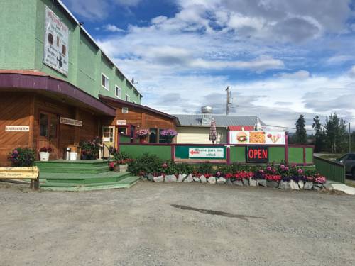 Imagen de la habitación del Hotel Kluane Park Inn. Foto 2
