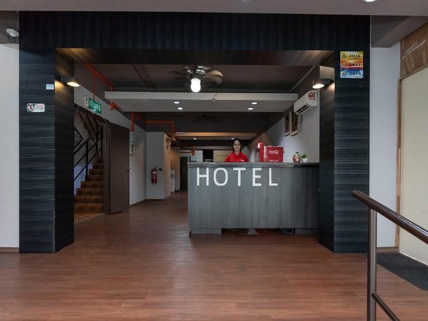 Imagen de los interiores del Hotel Kluang Parade. Foto 13