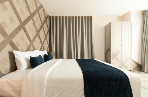 Imagen de la habitación del Hotel Klub. Foto 8