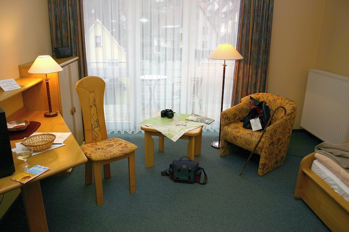 Imagen de la habitación del Hotel Kneipp-bund-hotel Heikenberg. Foto 4